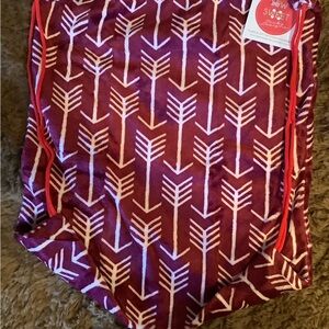 Sew Sweet Minky, Red and White Arrow Patterned Drawstring Bag